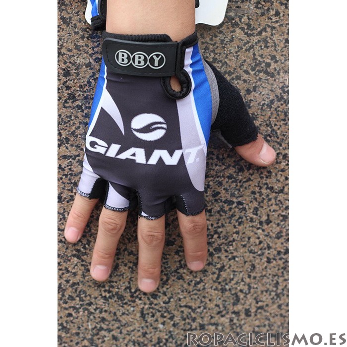 2020 Giant Guantes Cortos